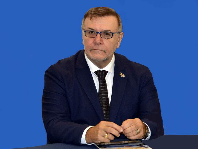 carlos pera pasaportenews