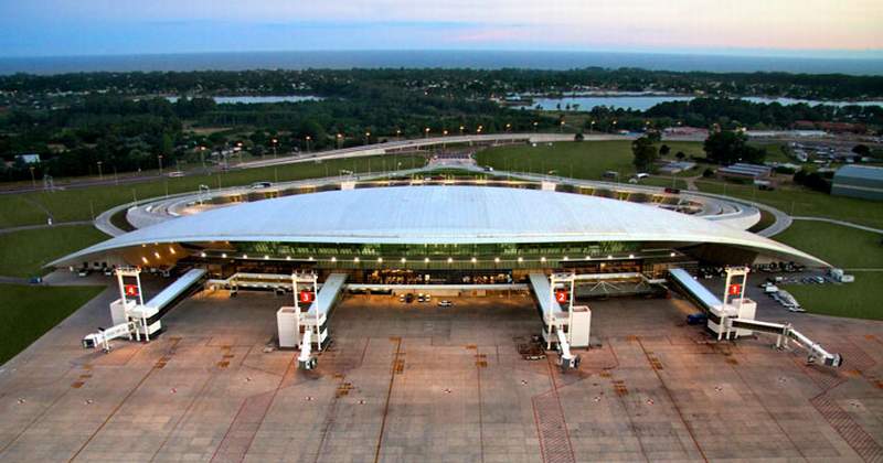 aeropuerto carrasco