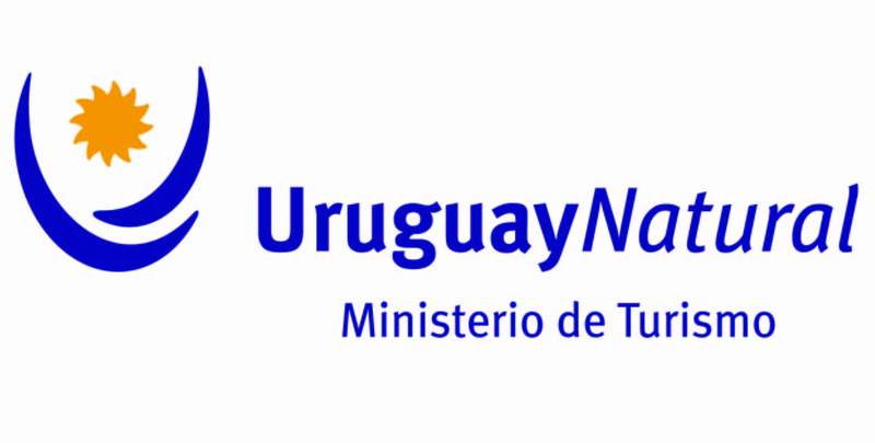 logo mintur blanco horiz 0
