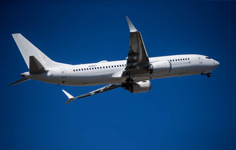 BOEING737