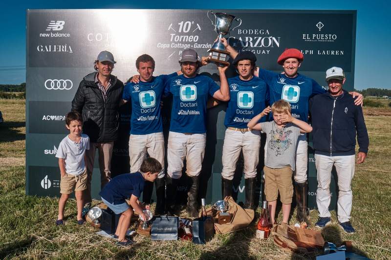 cottage polo 1