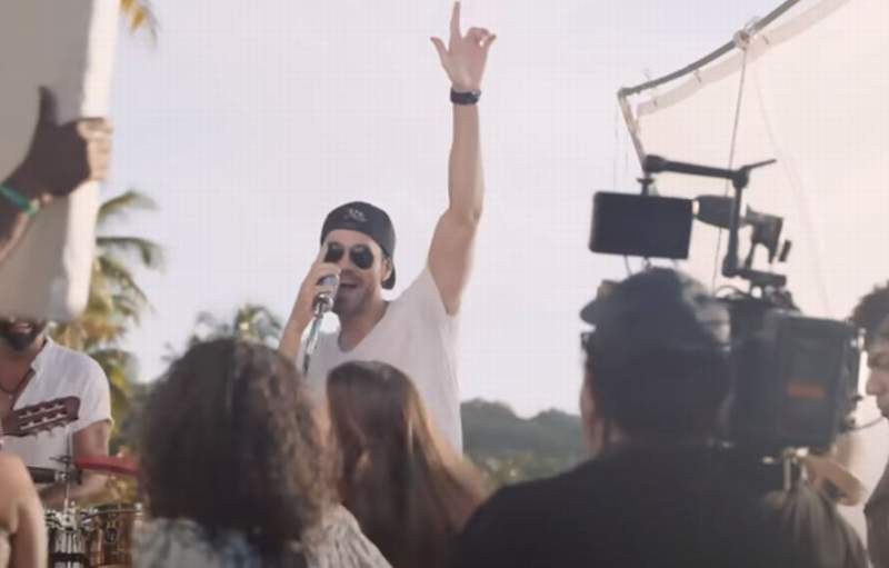 Enrique Iglesias Samana