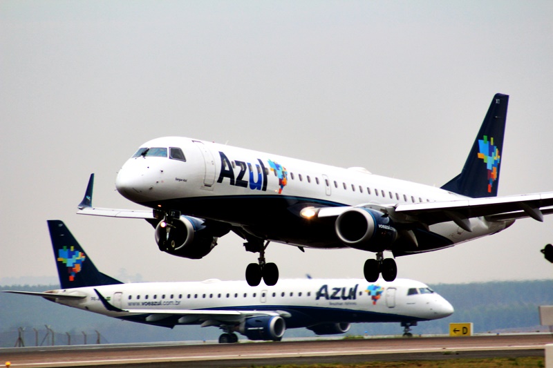 azul
