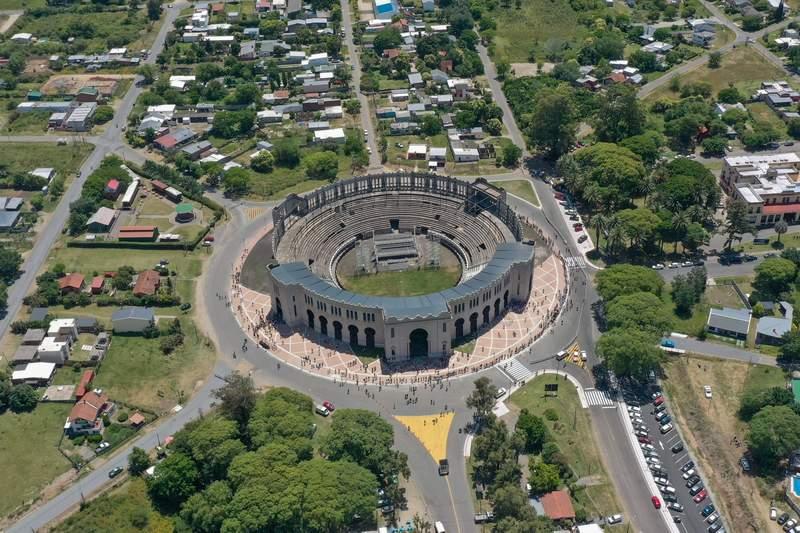 PLAZA 0001
