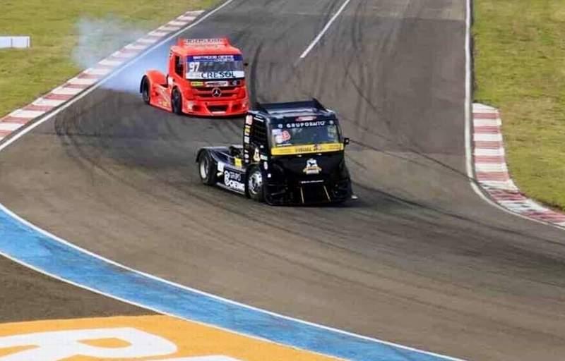 Truck