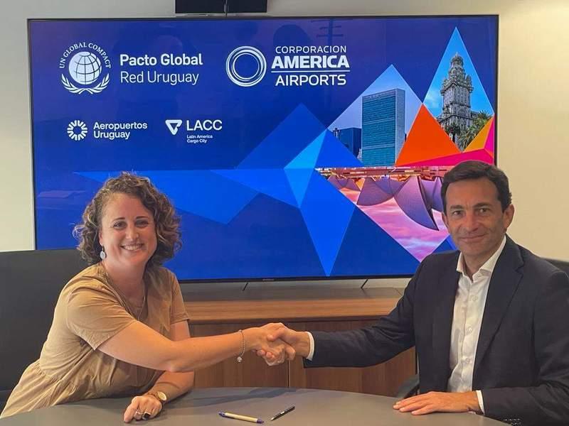 Firma pacto global Paola Rapetti Diego Arrosa