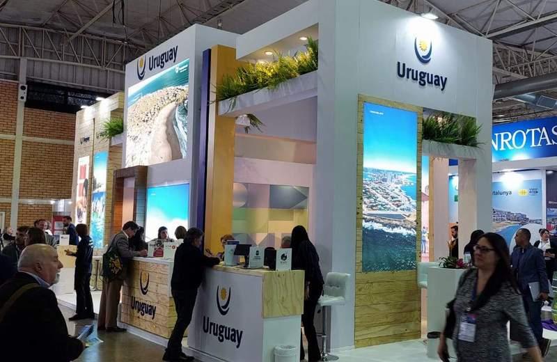 Stand de Uruguay Festuris