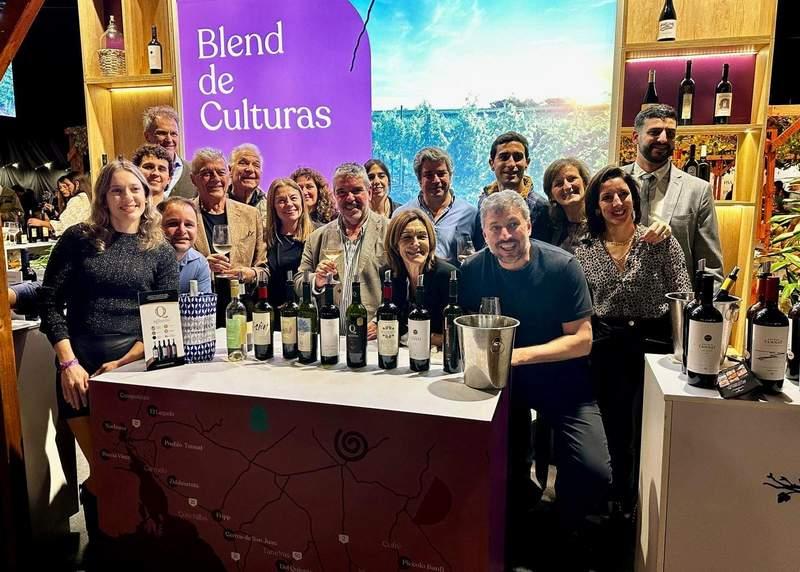 Colonia VINOS n