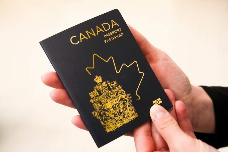 canadian new passport