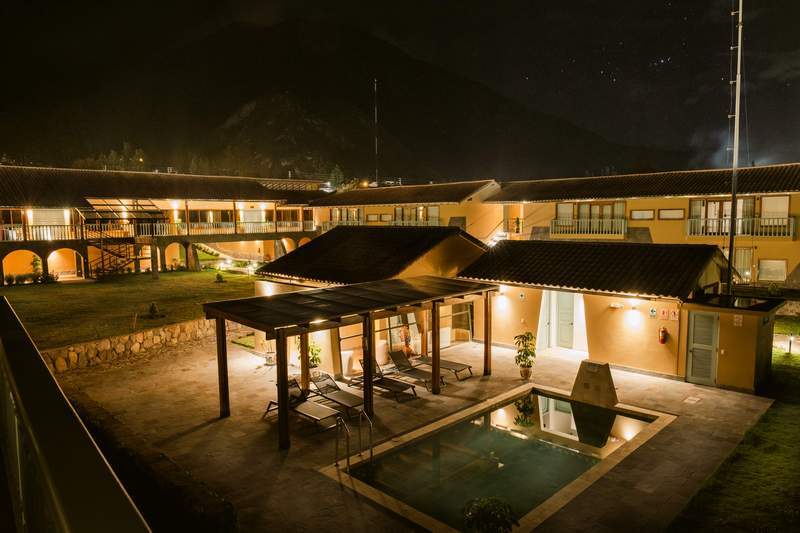 Cusco b 1