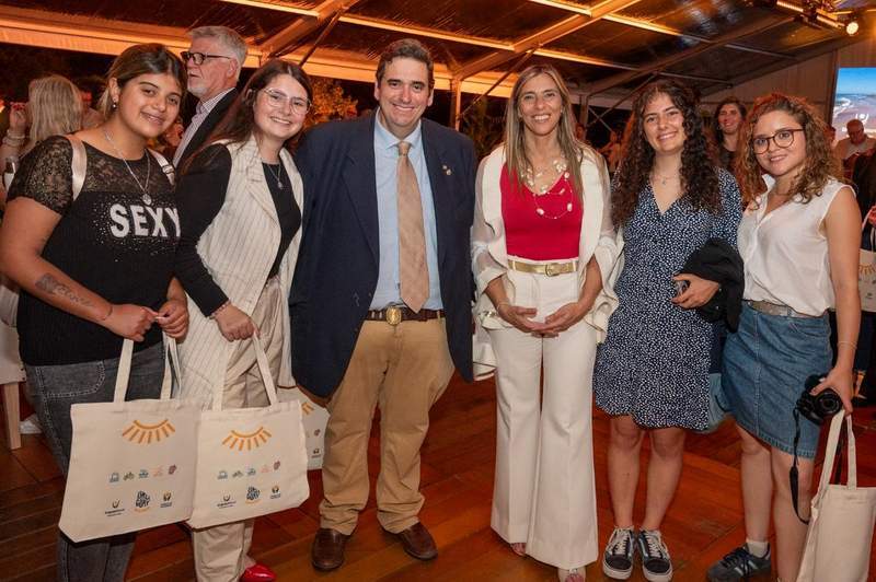 lanzamiento Flores