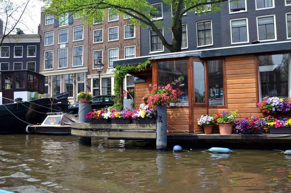 ams_bote_11