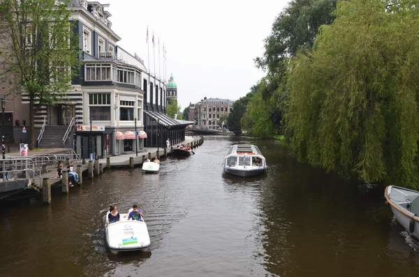 ams_bote_13
