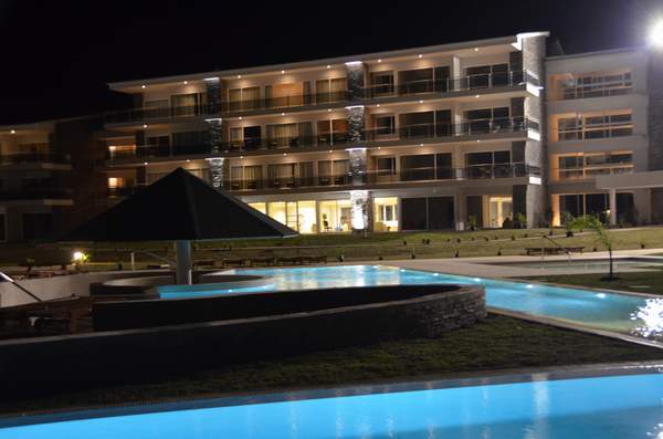 Aaltos_hotel_nocturna