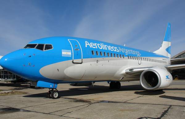 ar_boeing737_700_600