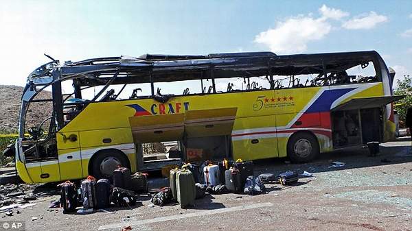 egipto_terrorismo_bus