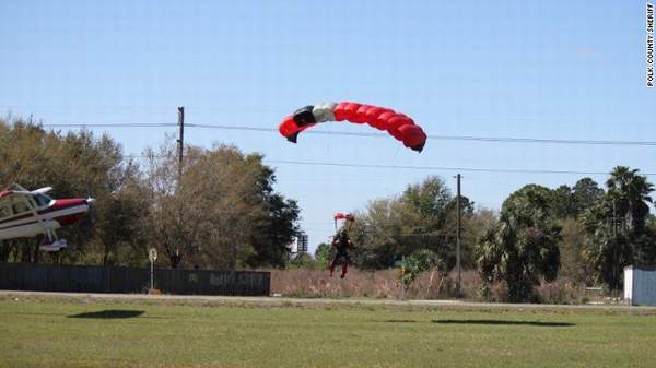 140309111539-01-parachutecrash-horizontal-gallery