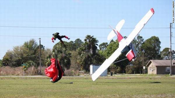 140309111612-05-parachutecrash-horizontal-gallery