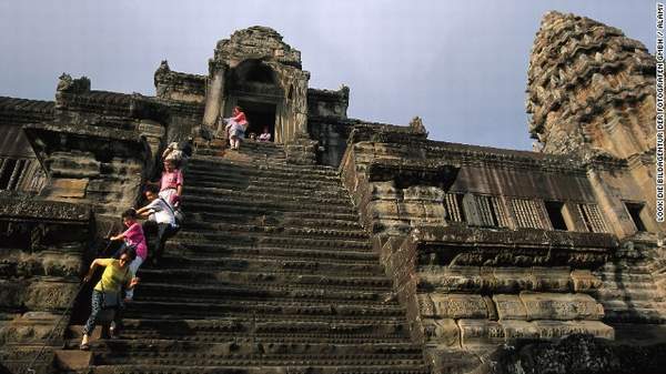 esca_angkor