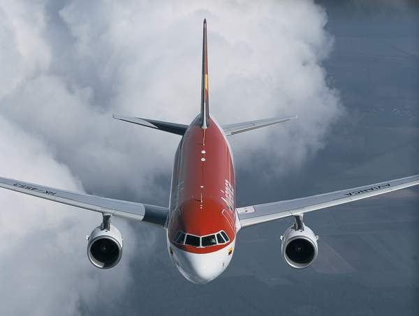 avianca_avion_frente