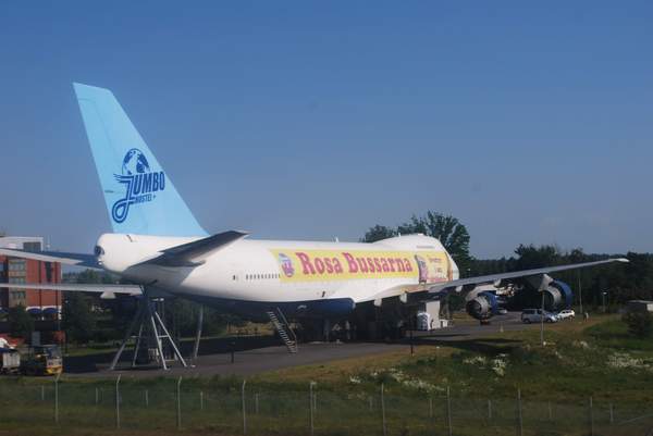 aviones_jumbo_hostel