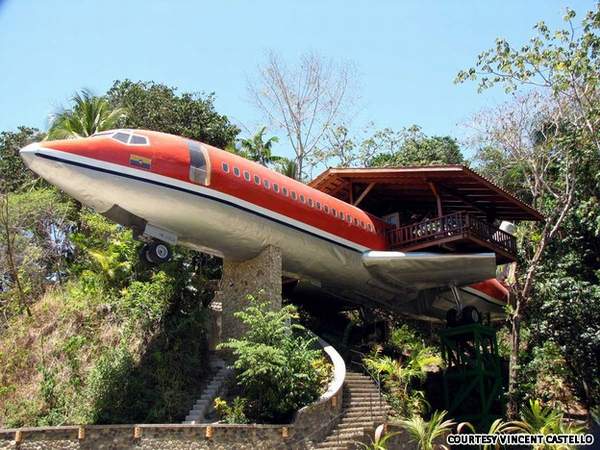 aviones_rainforest_hotel