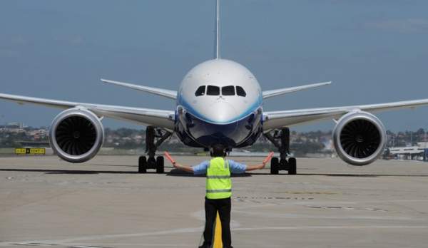 boeing_787_frente