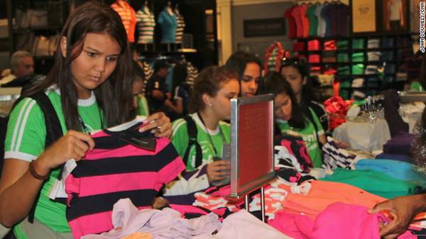 brazilians_shopping
