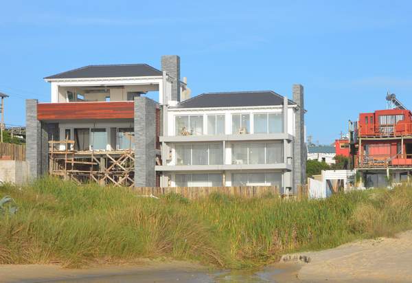 punta_del_diablo_hormigon