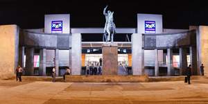 tres_cruces_frente