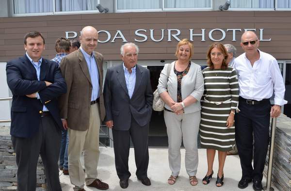 uyproa_frente_autoridades